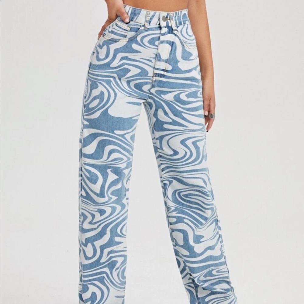 Jeans - Picture 3 of 6
